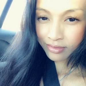 Meet your Posher, Gloria